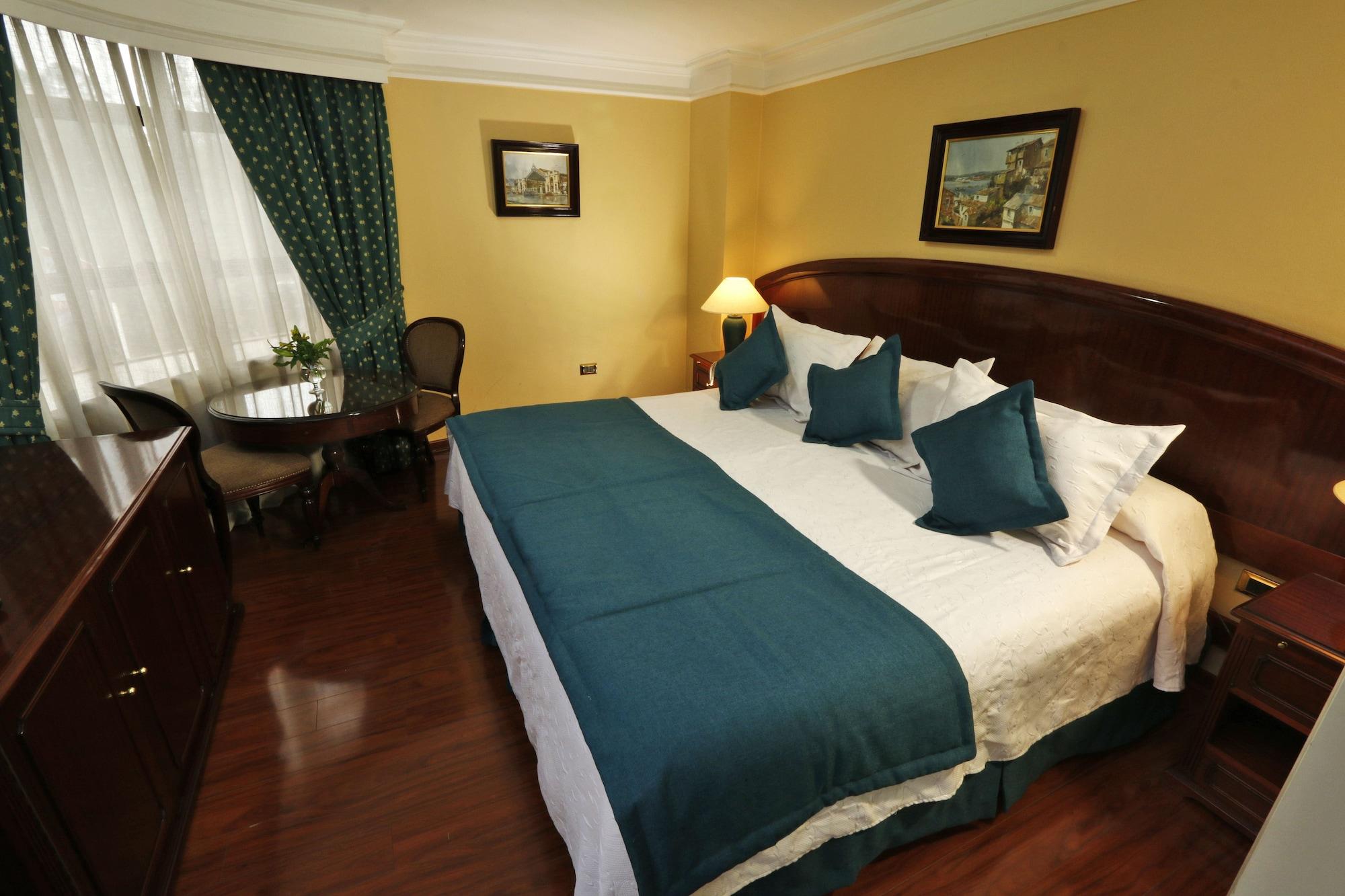 Principado De Asturias Hotel Santiago Luaran gambar