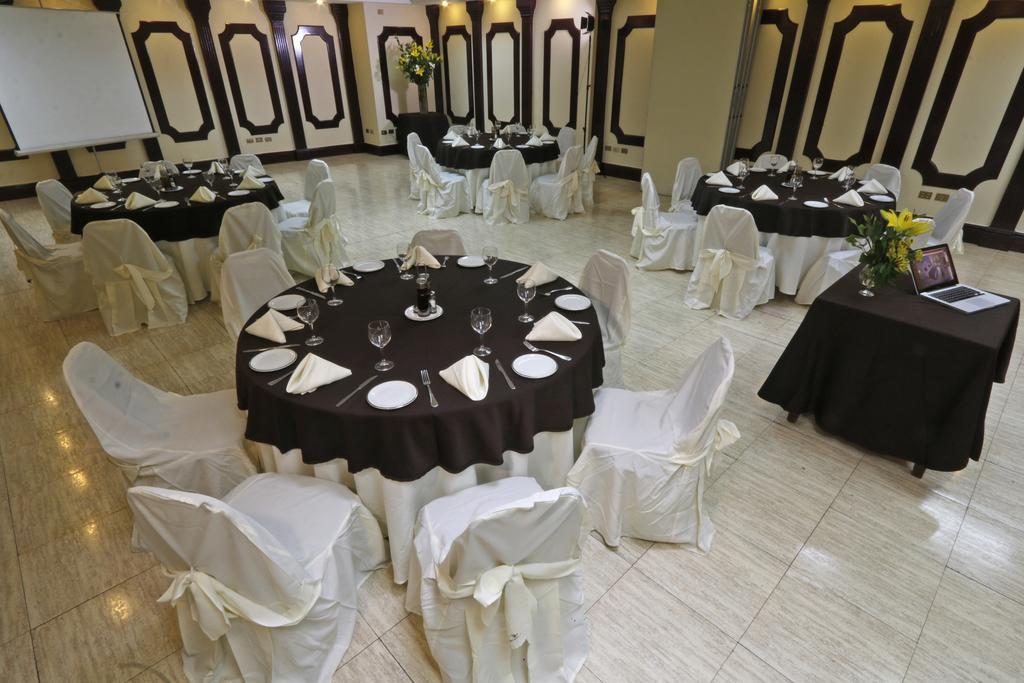 Principado De Asturias Hotel Santiago Luaran gambar