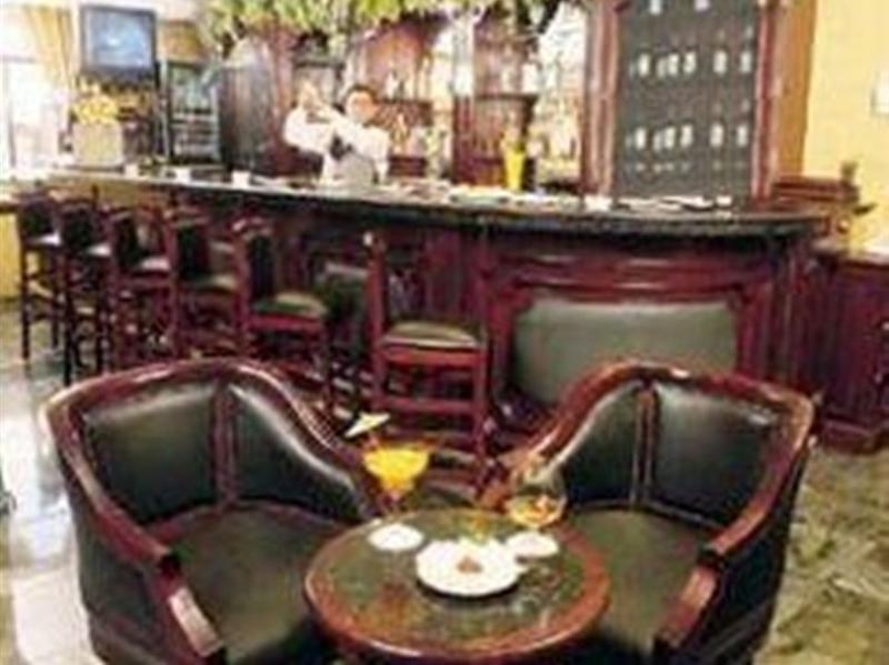 Principado De Asturias Hotel Santiago Restoran gambar